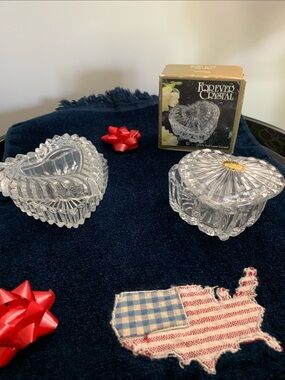 2 Clear Heart-Shaped Trinket Boxes - Clear Crystal